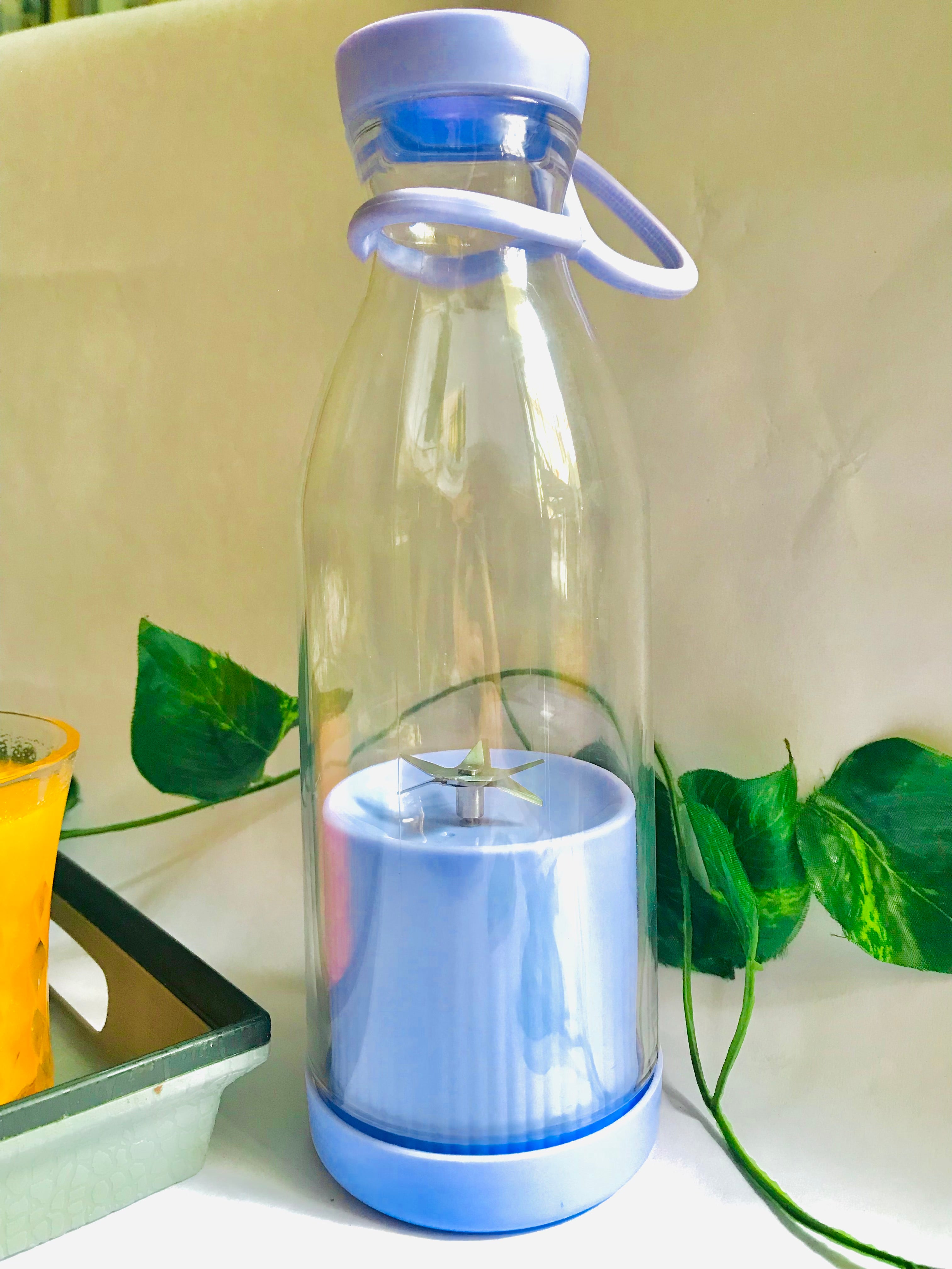 Mini USB Portable Juicer Blender – 420ml Rechargeable Bottle for Fresh Juices & Shakes