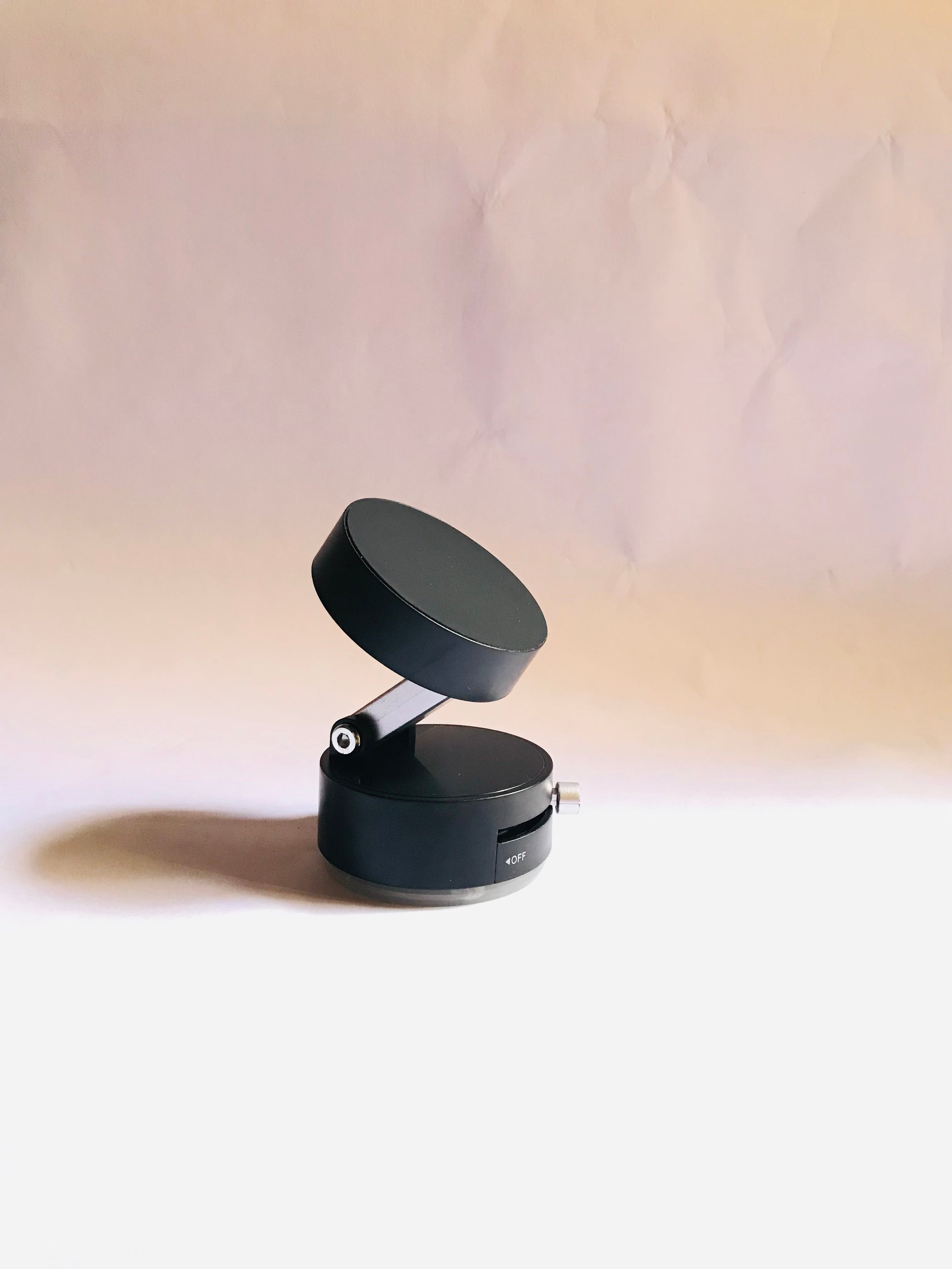 A2 Magnetic Car & Desk Phone Holder – Foldable 360° Suction Stand