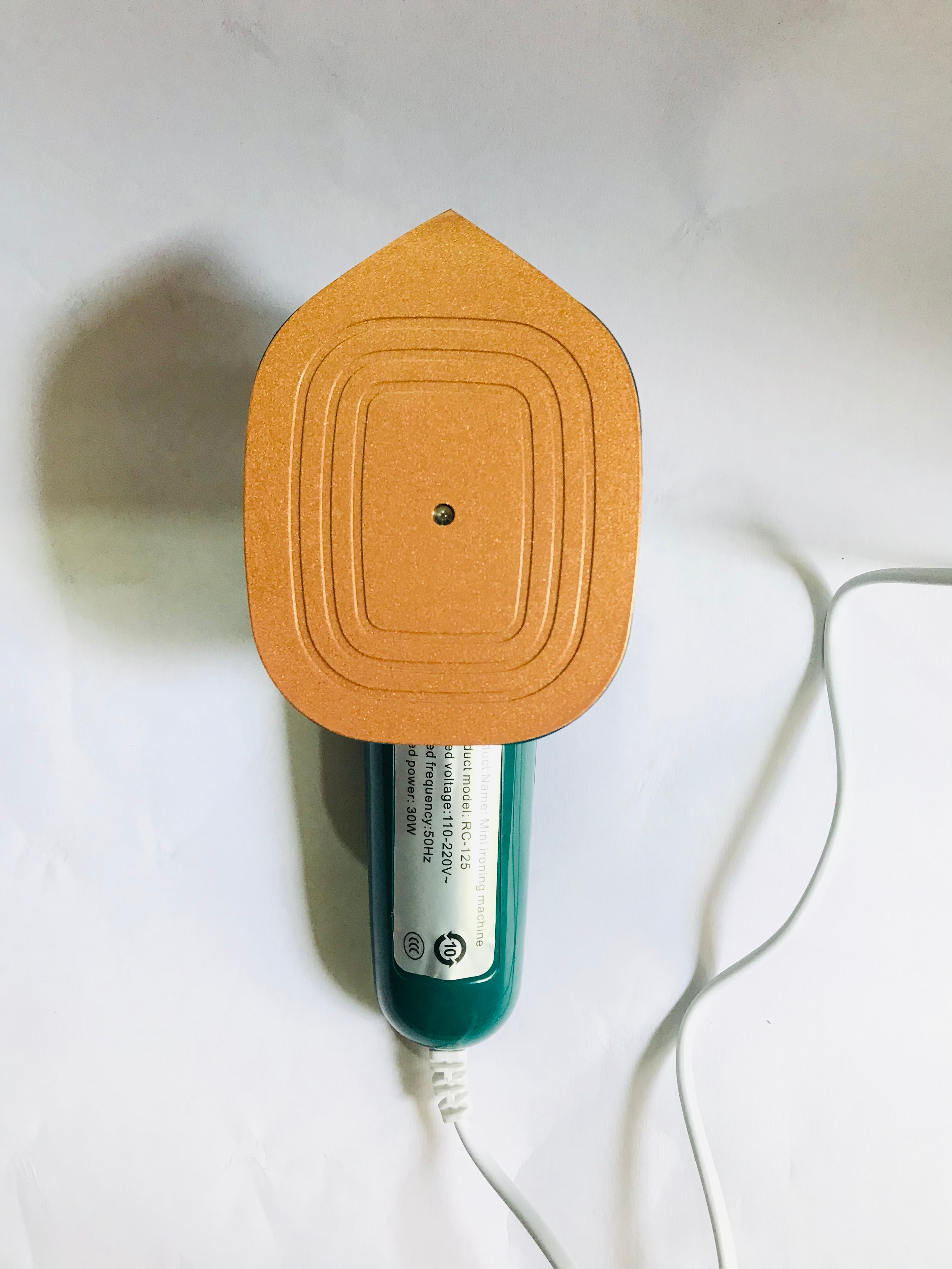 Handheld Mini Electric Steam Iron– Portable Heat Ironing for Dry & Wet Garments