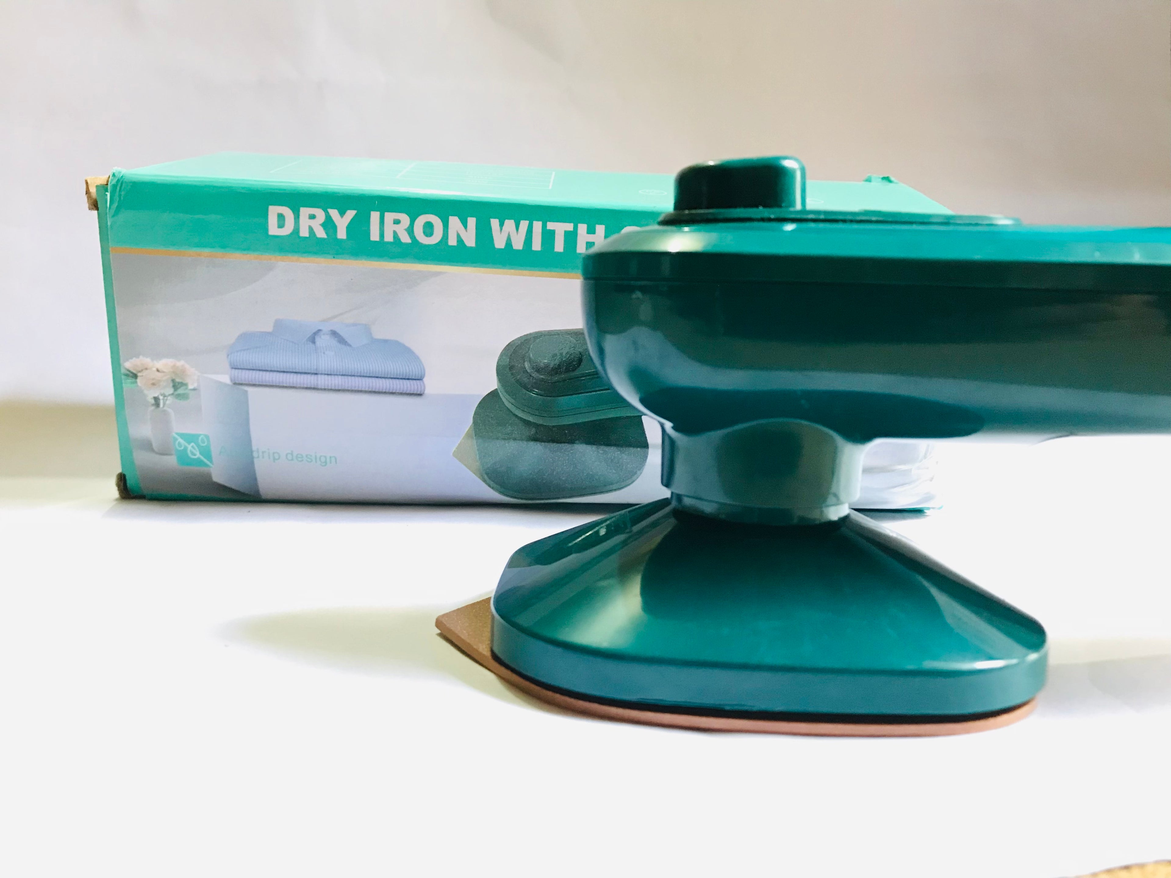Handheld Mini Electric Steam Iron– Portable Heat Ironing for Dry & Wet Garments