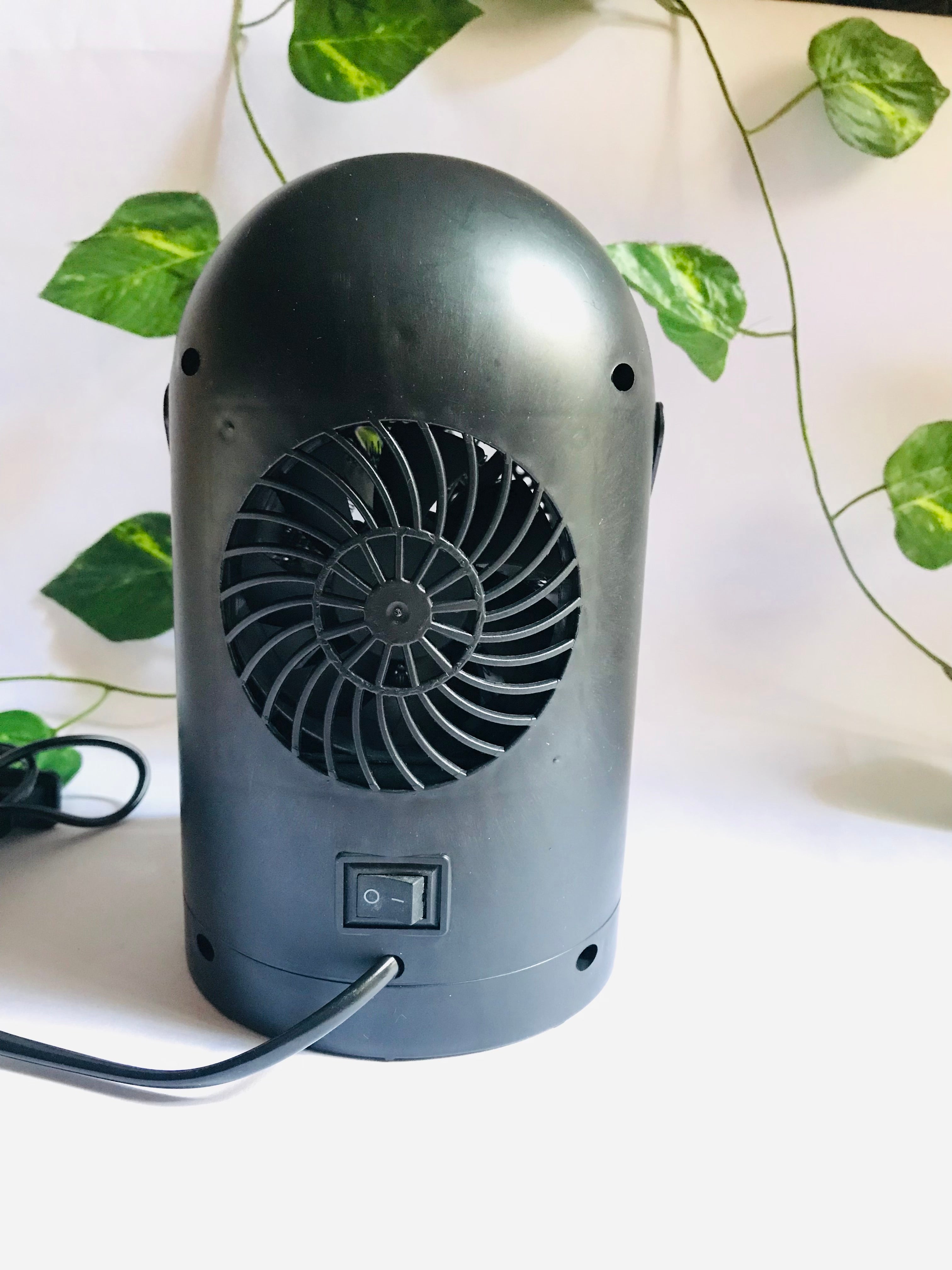 Mini Portable Electric Heater – Instant Warmth for Home & Office