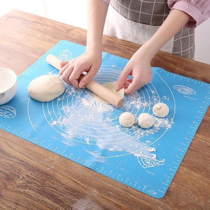 Multi-Purpose Non-Stick Silicone Dough Mat – Ideal for Roti & Baking
